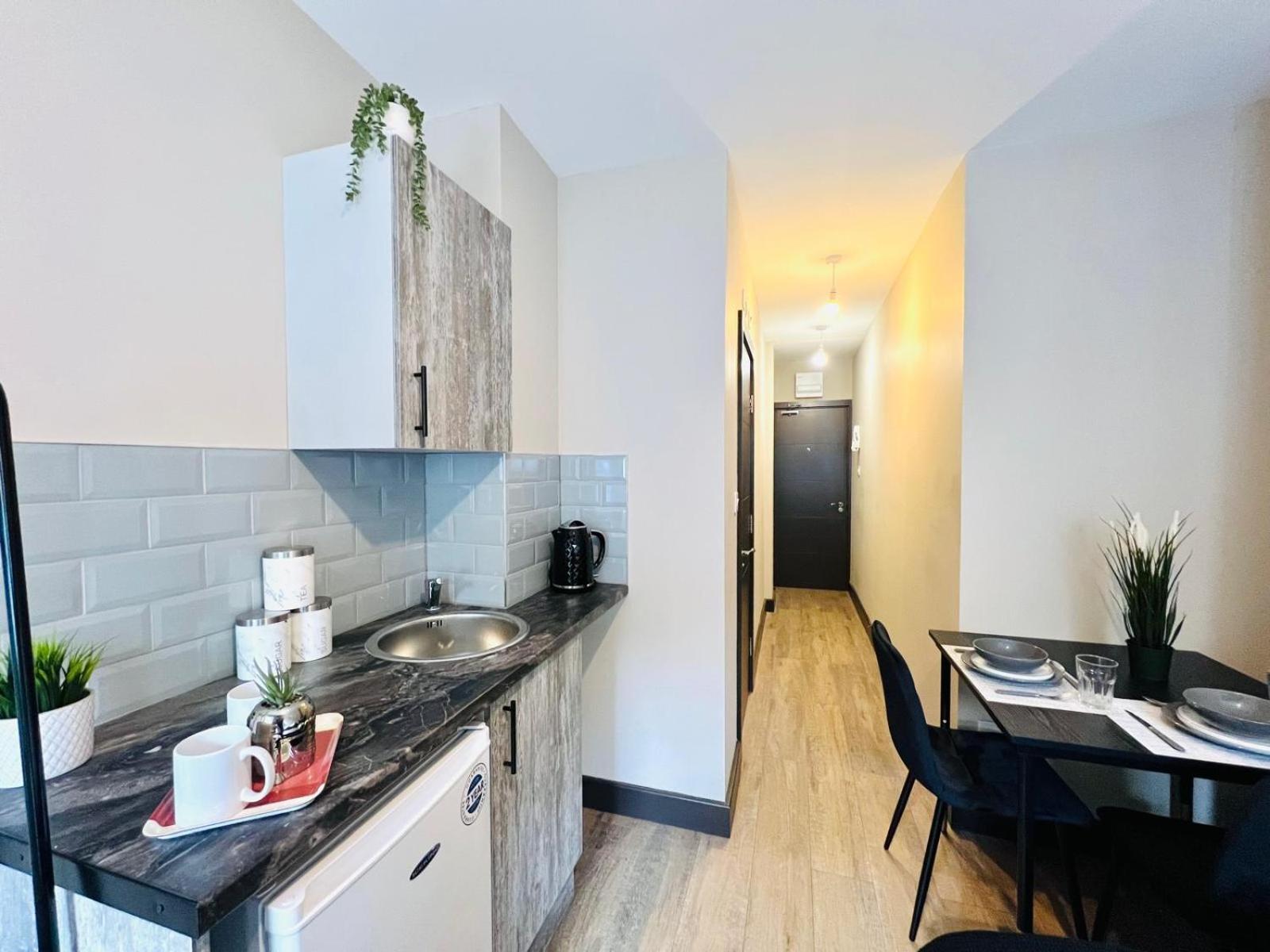 Apartamento Caledonian House - Vibrant Vibe *